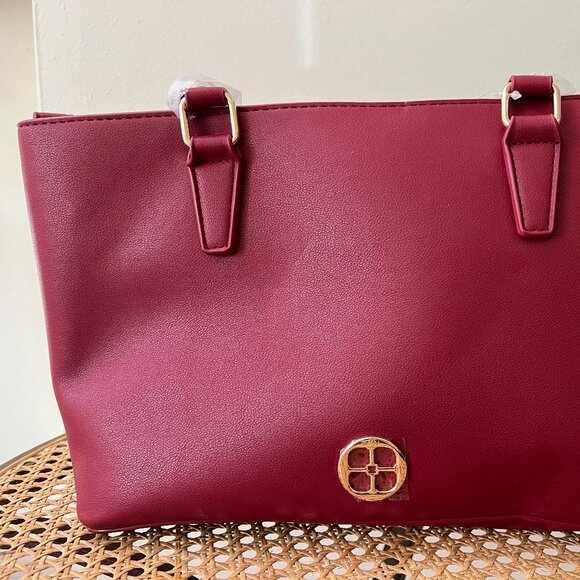 IMAN Global Chic Red Tote - Picture 1 of 7